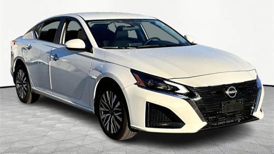 2023 Nissan Altima SV — Sedan — 8,173 mi — Lowell, NC