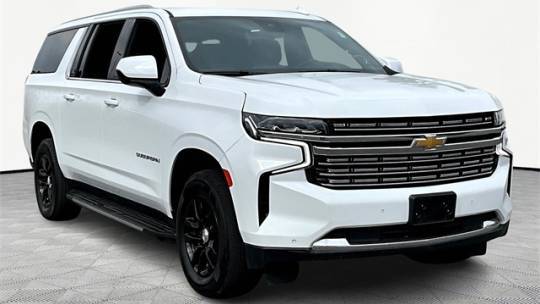2023 Chevrolet Suburban LT