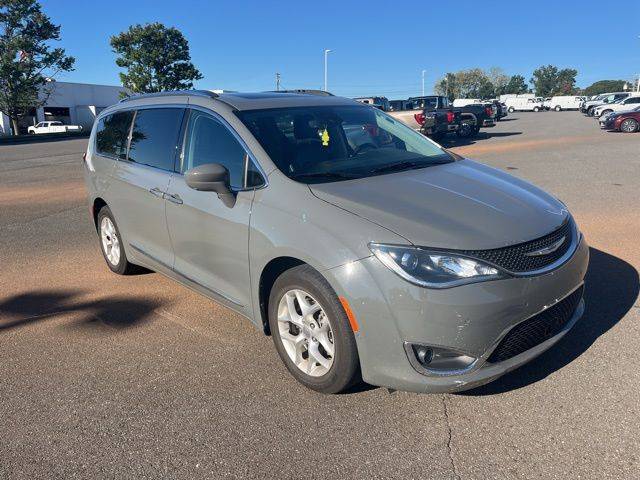 2020 Chrysler Pacifica Touring L Plus — Minivan — 94,262 mi — Lowell, NC