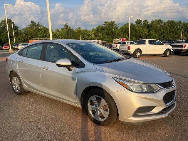 2017 Chevrolet Cruze LS — Sedan — 111,704 mi — Lowell, NC