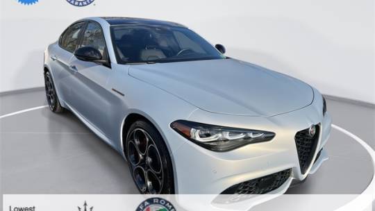 2024 Alfa Romeo Giulia Competizione — Sedan — 3,779 mi — Englewood Cliffs, NJ