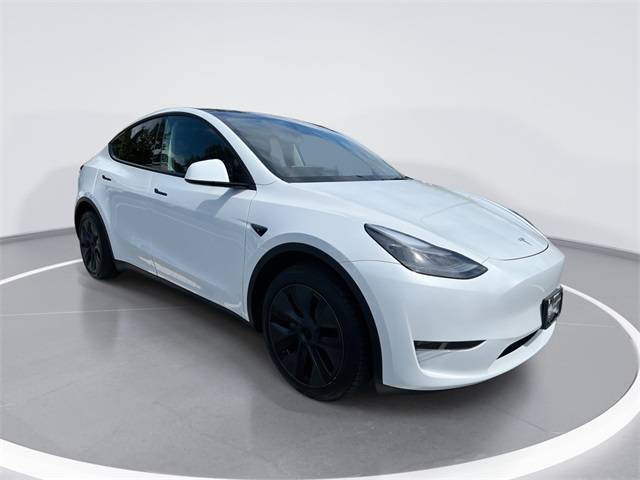 2024 Tesla Model Y Long Range — SUV — 6,377 mi — Englewood Cliffs, NJ