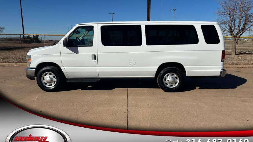 2014 Ford Econoline Wagon E-350 Super Duty XLT — Passenger Van — 120,162 mi — Wichita, KS