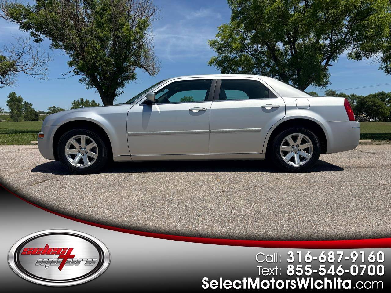 2006 Chrysler 300 Touring — Sedan — 81,835 mi — Wichita, KS