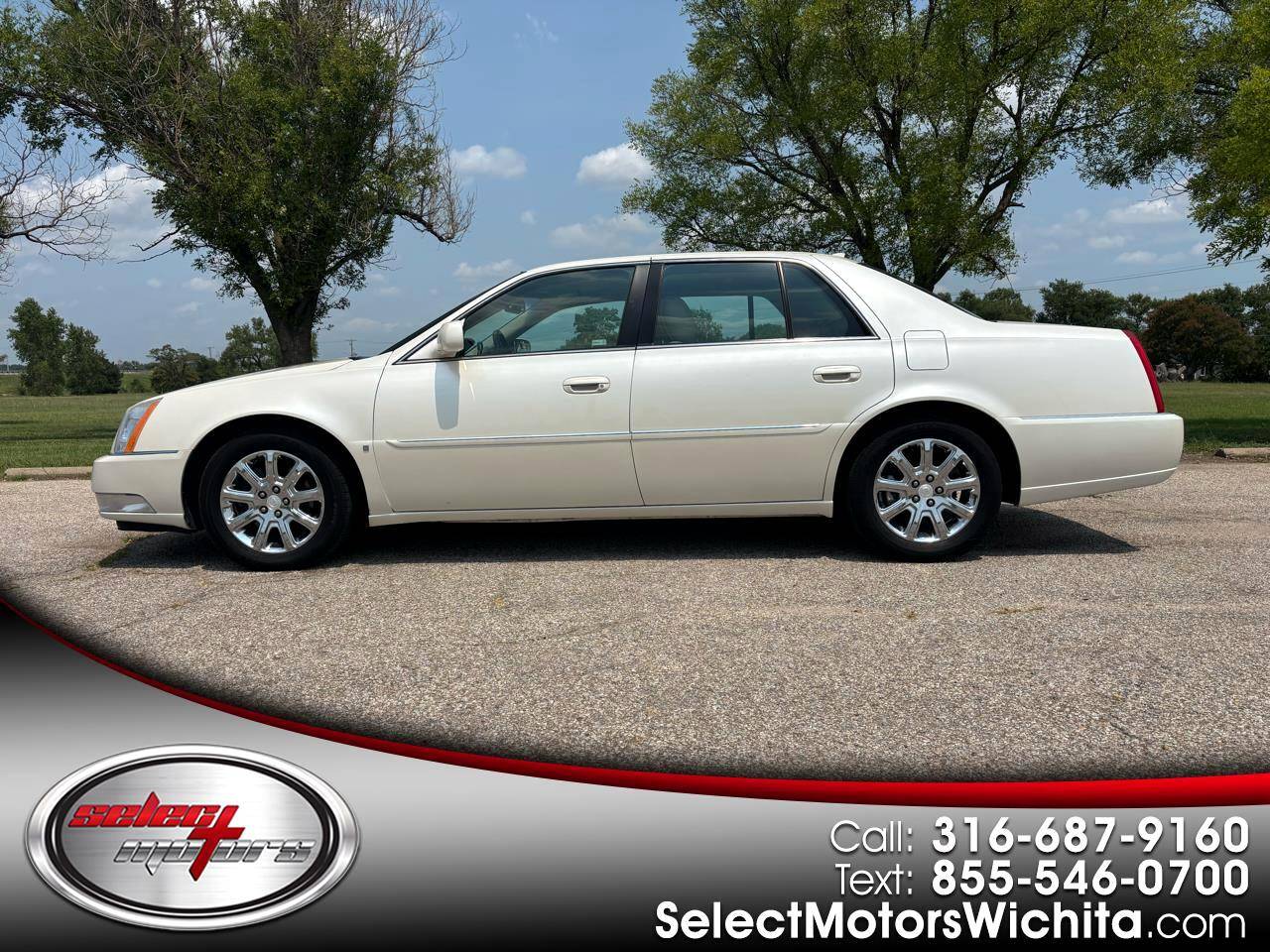 2009 Cadillac DTS 1SD — Sedan — 76,188 mi — Wichita, KS