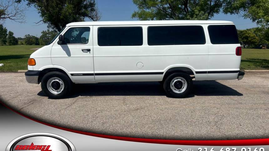2002 Dodge Ram Van 3500 Maxi