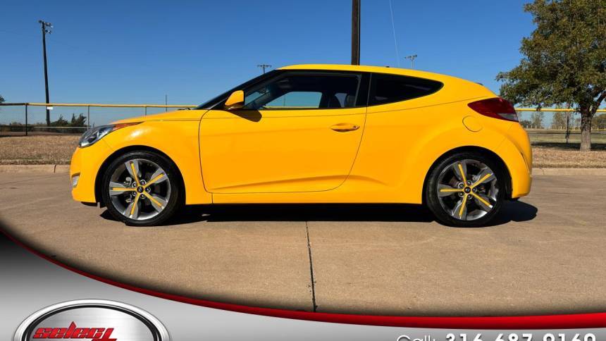 2016 Hyundai Veloster Base — Hatchback — 88,320 mi — Wichita, KS