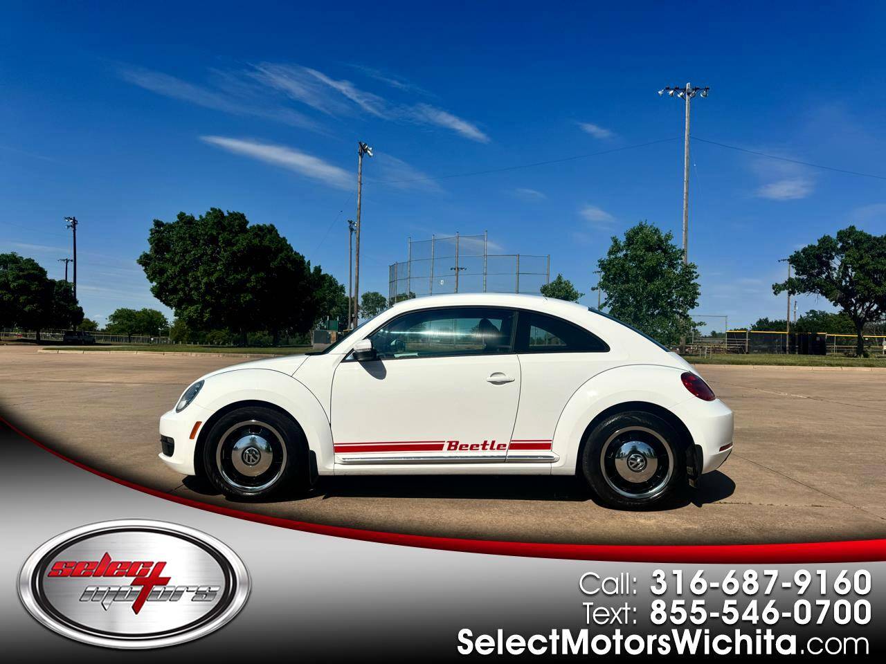 2014 Volkswagen Beetle 2.5 — Hatchback — 82,556 mi — Wichita, KS