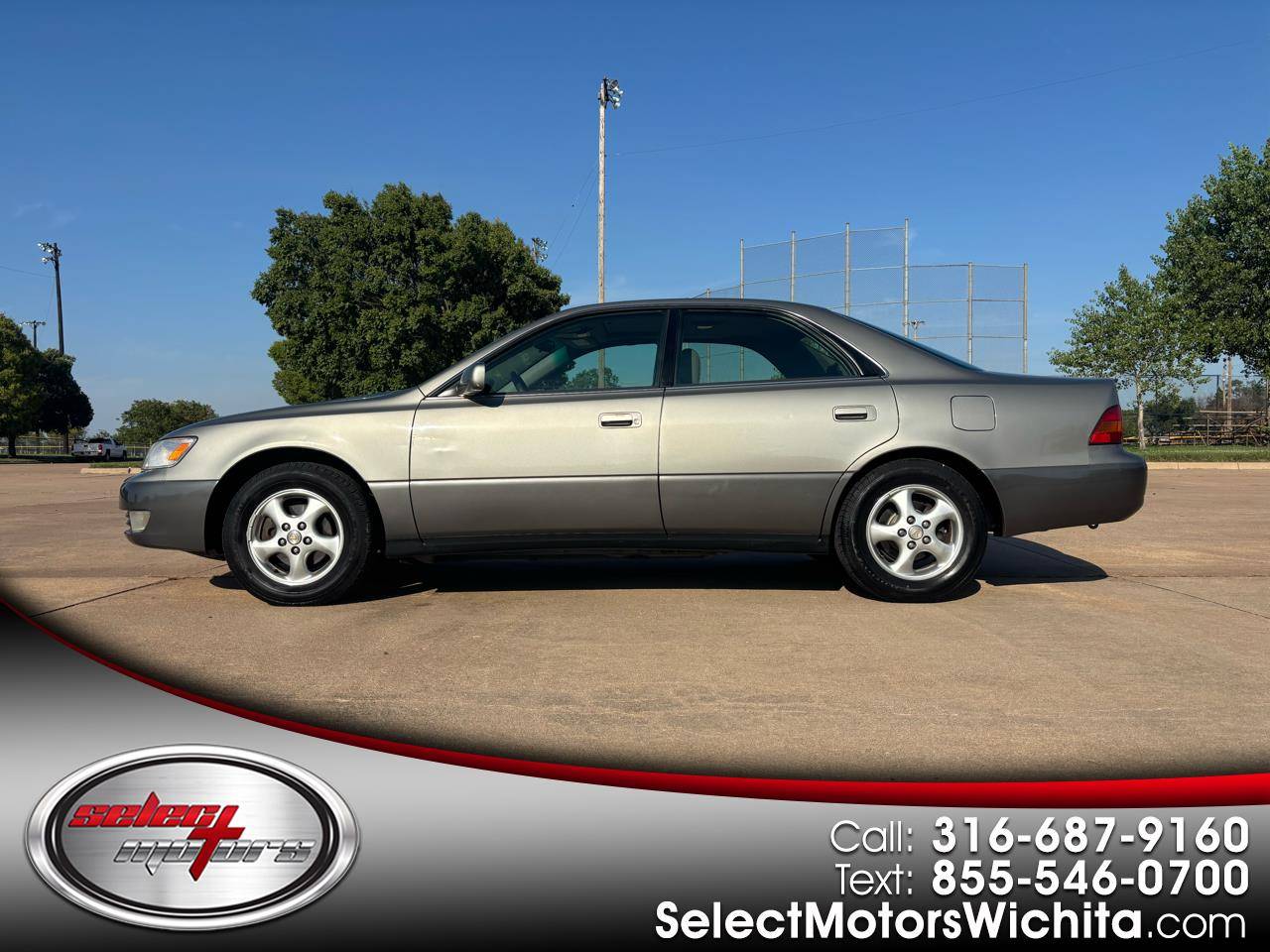 1999 Lexus ES ES 300 — Sedan — 72,276 mi — Wichita, KS