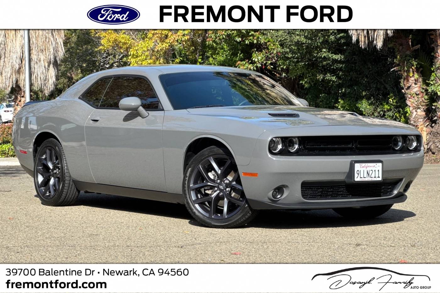 2023 Dodge Challenger SXT — Coupe — 17,058 mi — Newark, CA