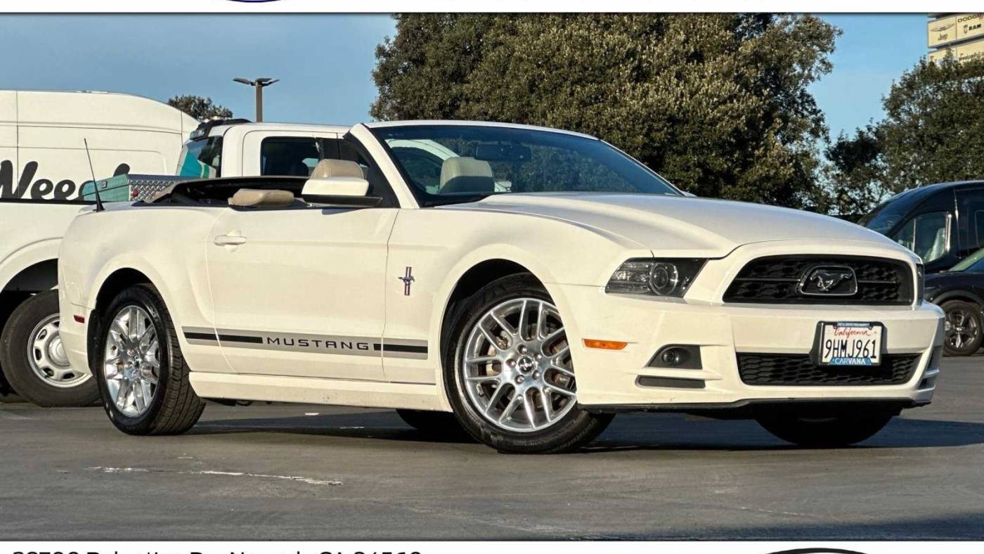 2013 Ford Mustang V6 Premium — Convertible — 75,627 mi — Newark, CA