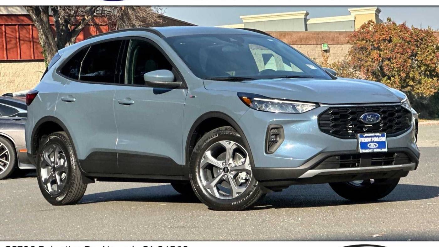 2025 Ford Escape ST-Line Select — SUV — 1,989 mi — Newark, CA