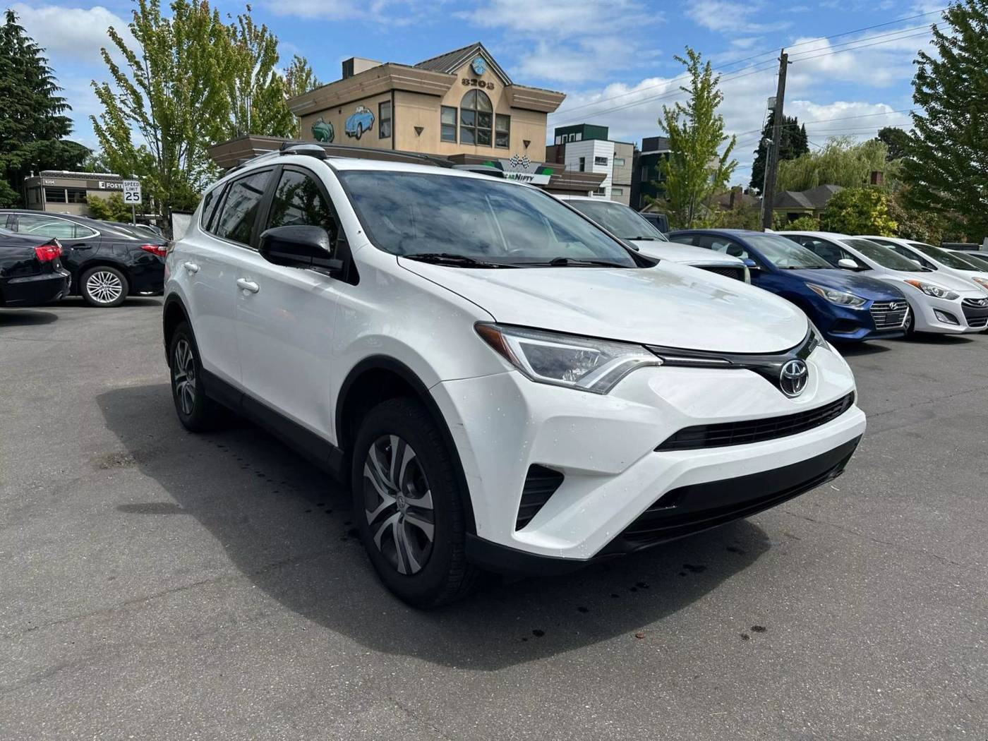 2016 Toyota RAV4 LE — SUV — 153,166 mi — Seattle, WA