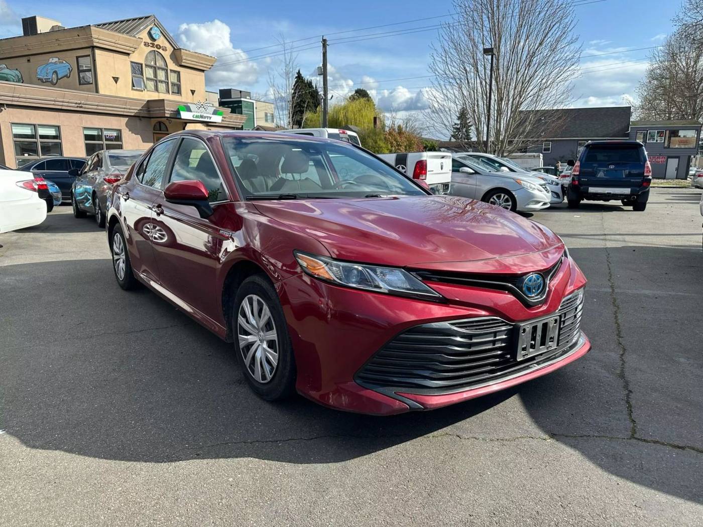 2020 Toyota Camry Hybrid LE — Sedan — 196,820 mi — Seattle, WA