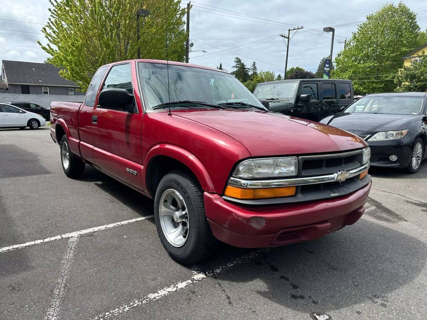 2001 Chevrolet S-10 Base — Pickup Truck — 219,000 mi — Seattle, WA