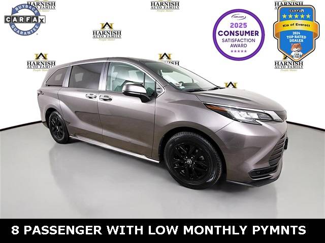 2022 Toyota Sienna LE — Minivan — 72,258 mi — Everett, WA