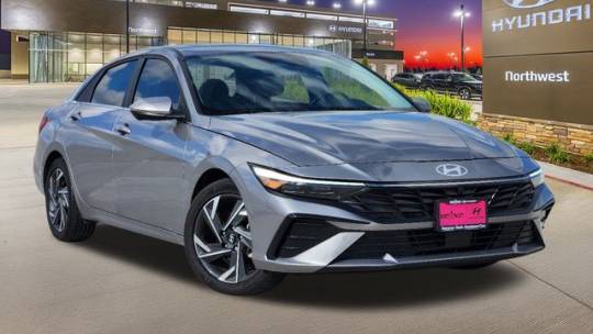 2024 Hyundai Elantra Limited — Sedan — 6,885 mi — Houston, TX