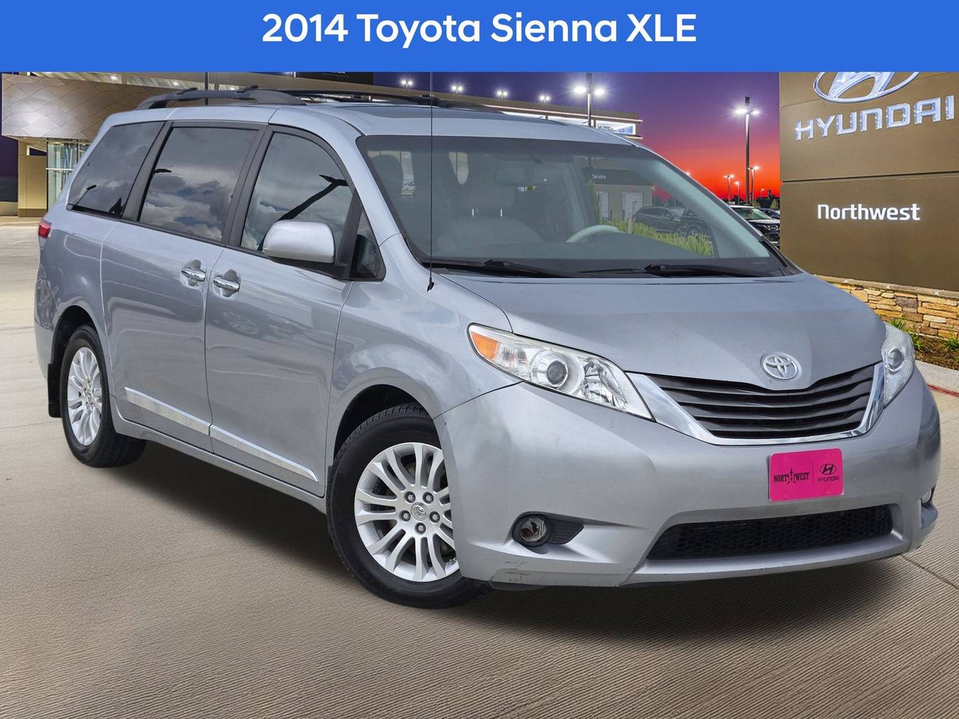 2014 Toyota Sienna XLE — Minivan — 104,365 mi — Houston, TX