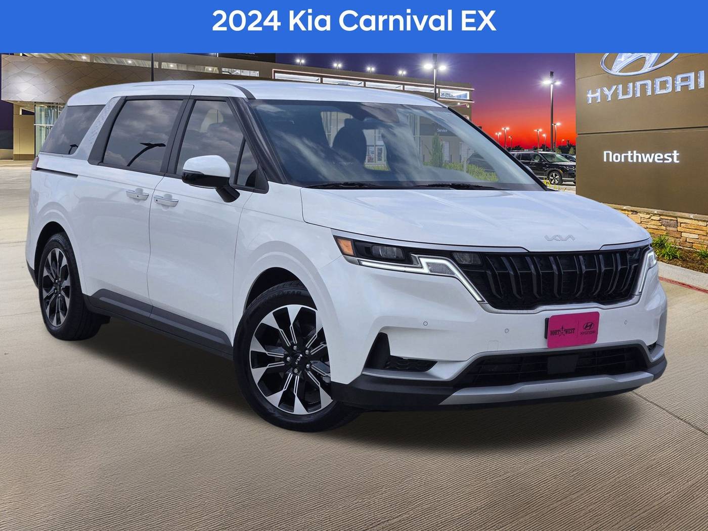 2024 Kia Carnival EX — Minivan — 26,373 mi — Houston, TX