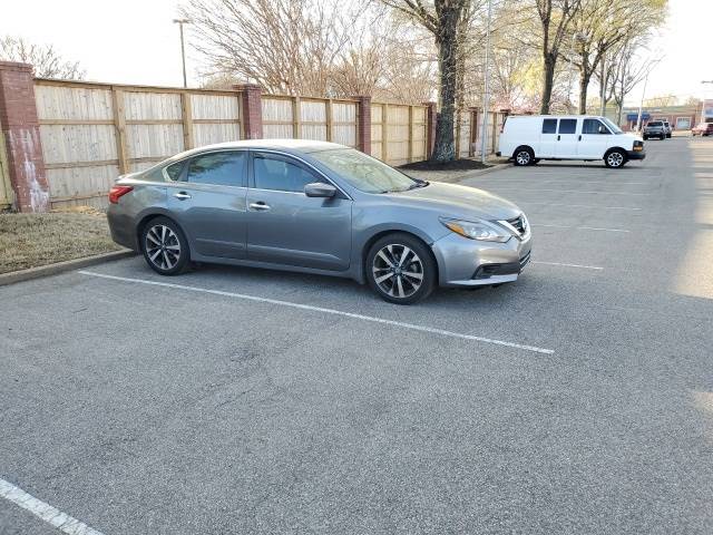 2016 Nissan Altima 2.5 SR — Sedan — 60,450 mi — Bartlett, TN