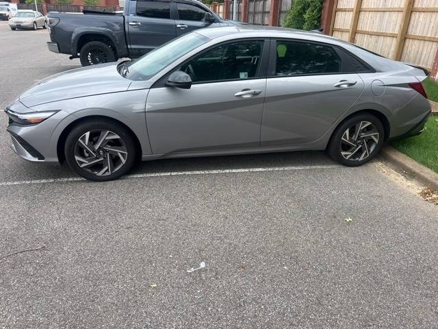 2025 Hyundai Elantra SEL Sport — Sedan — 2,012 mi — Bartlett, TN