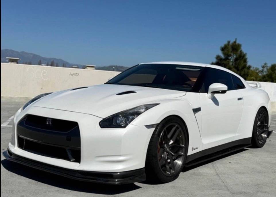 2010 Nissan GT-R Premium — Coupe — 50,880 mi — Scottsdale, AZ