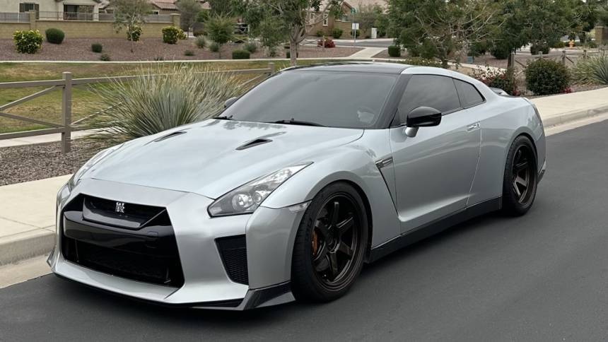 2010 Nissan GT-R Premium
