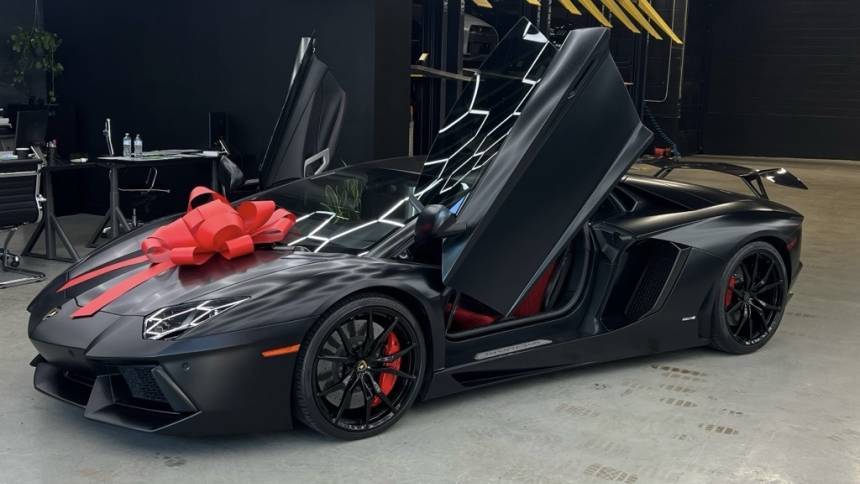 2012 Lamborghini Aventador LP 700-4