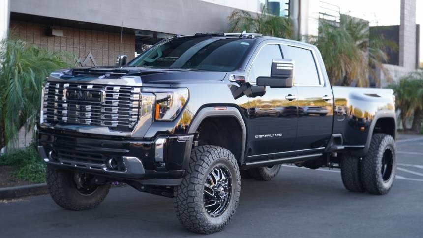 2024 GMC Sierra 3500HD Denali — Pickup Truck — 19,321 mi — Scottsdale, AZ