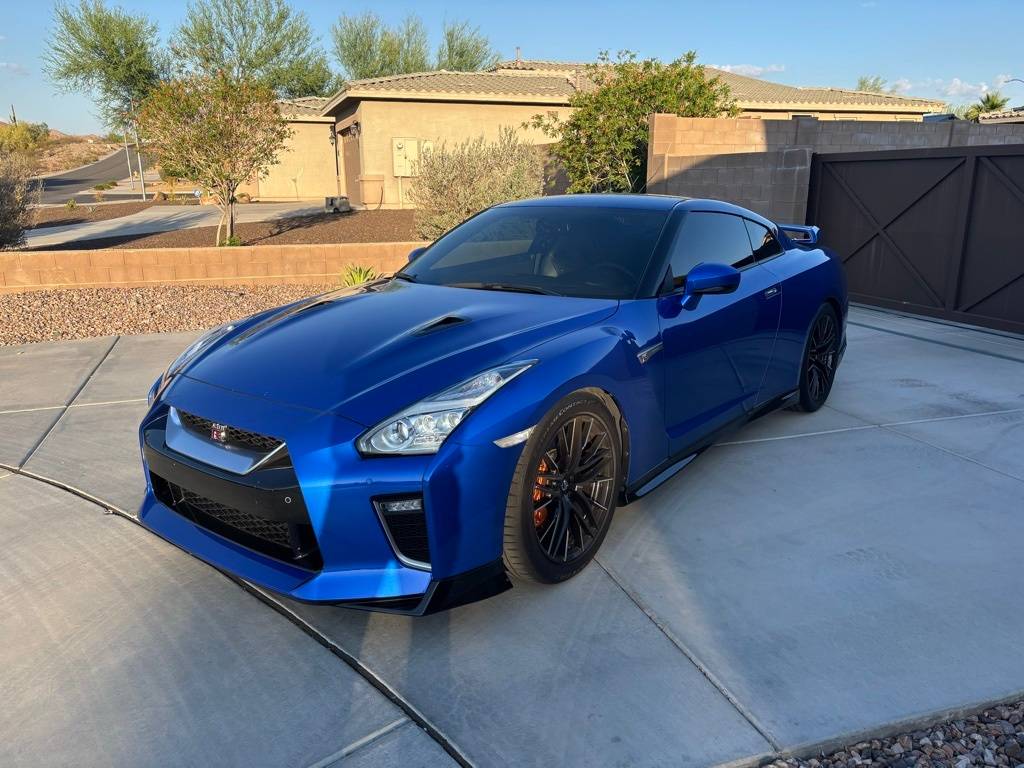 2021 Nissan GT-R Premium — Coupe — 22,005 mi — Scottsdale, AZ