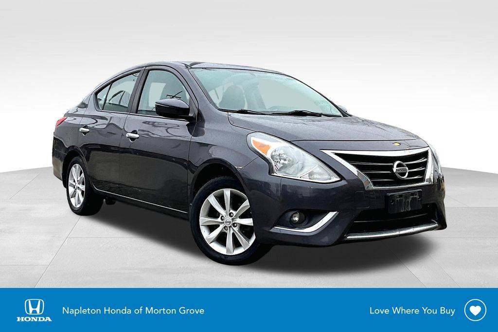 2015 Nissan Versa 1.6 SL — Sedan — 82,663 mi — Morton Grove, IL