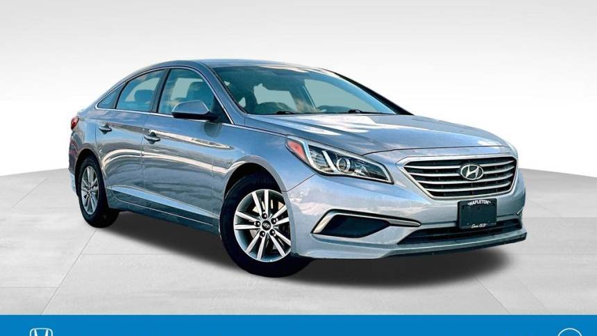2016 Hyundai Sonata Base — Sedan — 86,443 mi — Morton Grove, IL