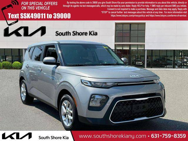 2022 Kia Soul LX — Hatchback — 19,514 mi — Copiague, NY