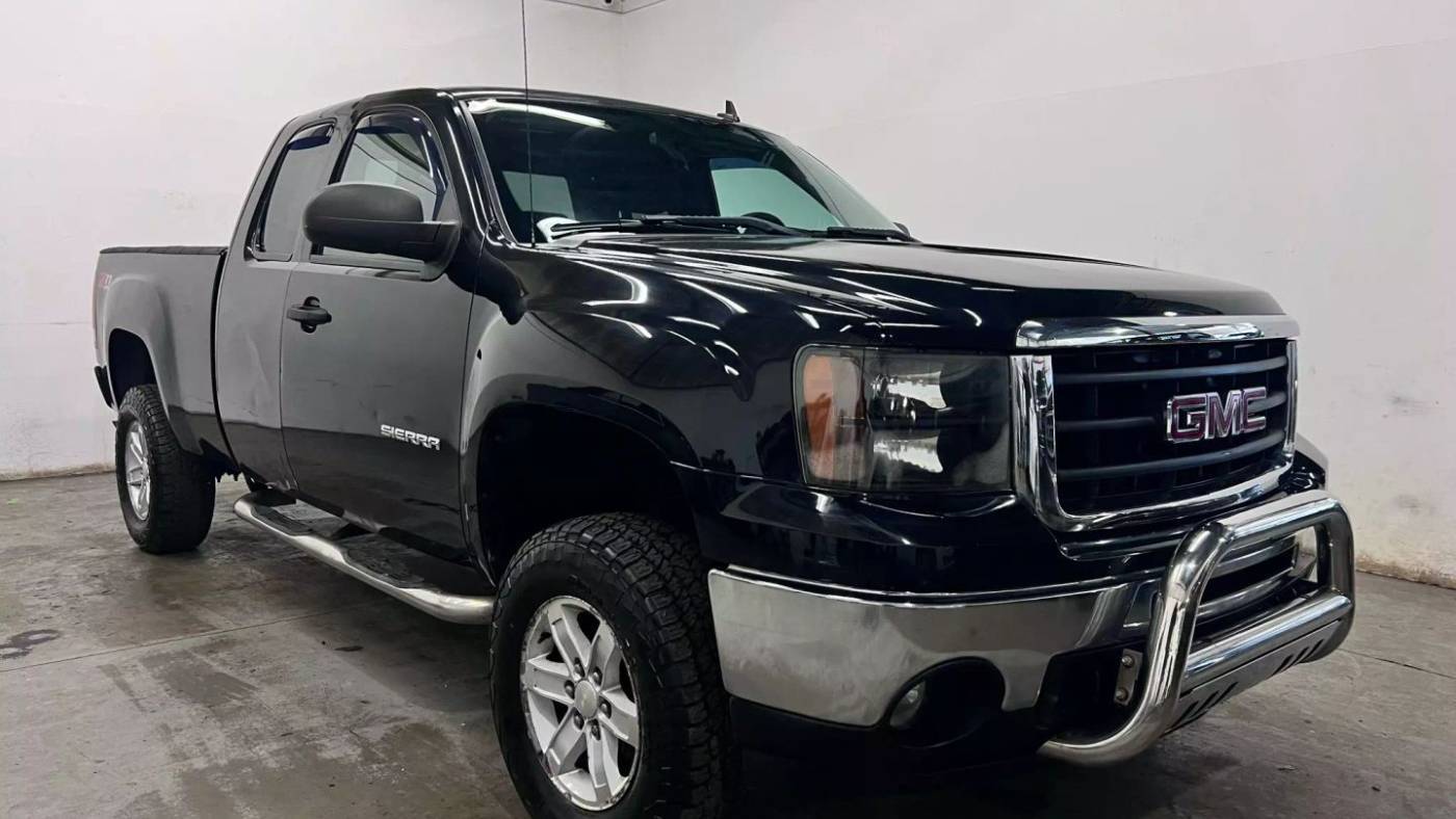 2011 GMC Sierra 1500 SLE — Pickup Truck — 185,524 mi — Chantilly, VA