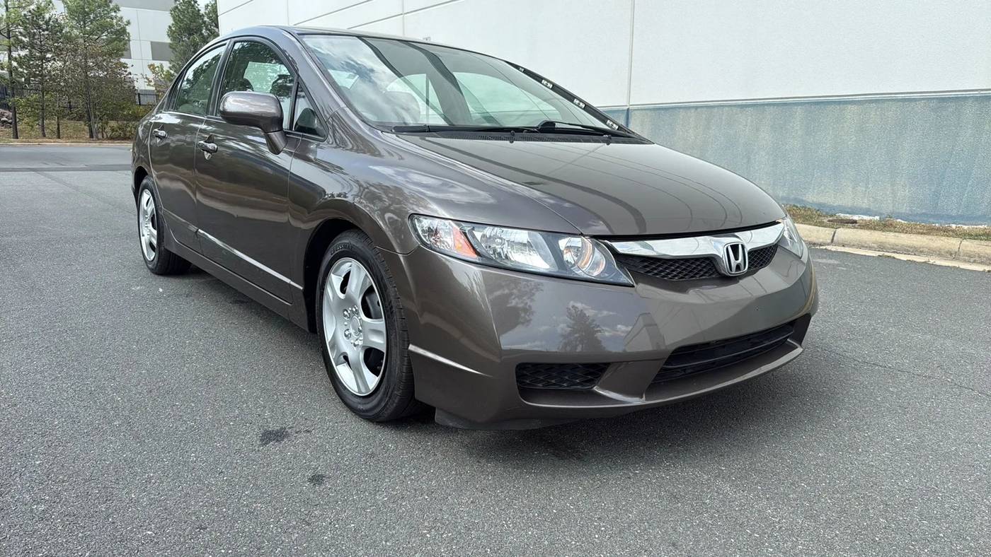 2011 Honda Civic LX — Sedan — 161,214 mi — Chantilly, VA