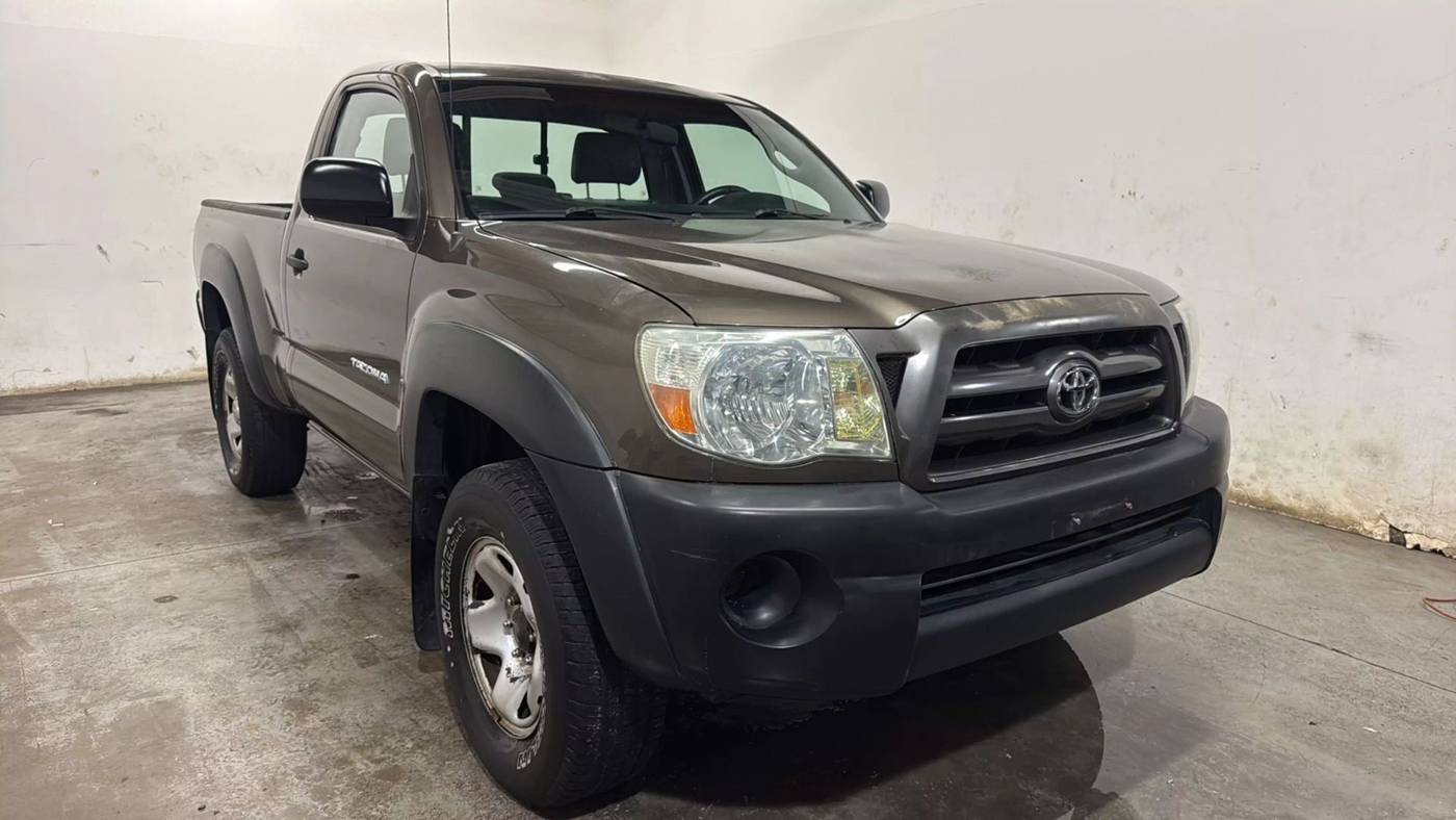 2009 Toyota Tacoma Base — Pickup Truck — 105,728 mi — Chantilly, VA