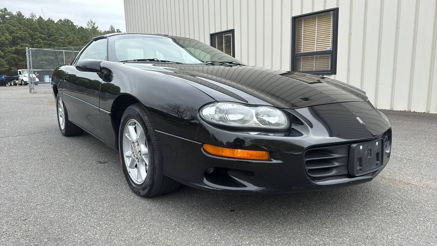 2002 Chevrolet Camaro Base