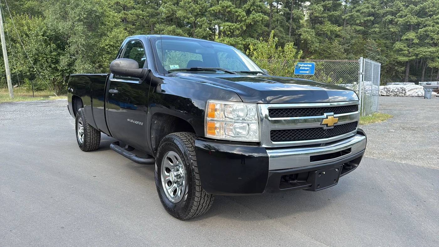 2011 Chevrolet Silverado 1500 WT — Pickup Truck — 182,295 mi — Chantilly, VA