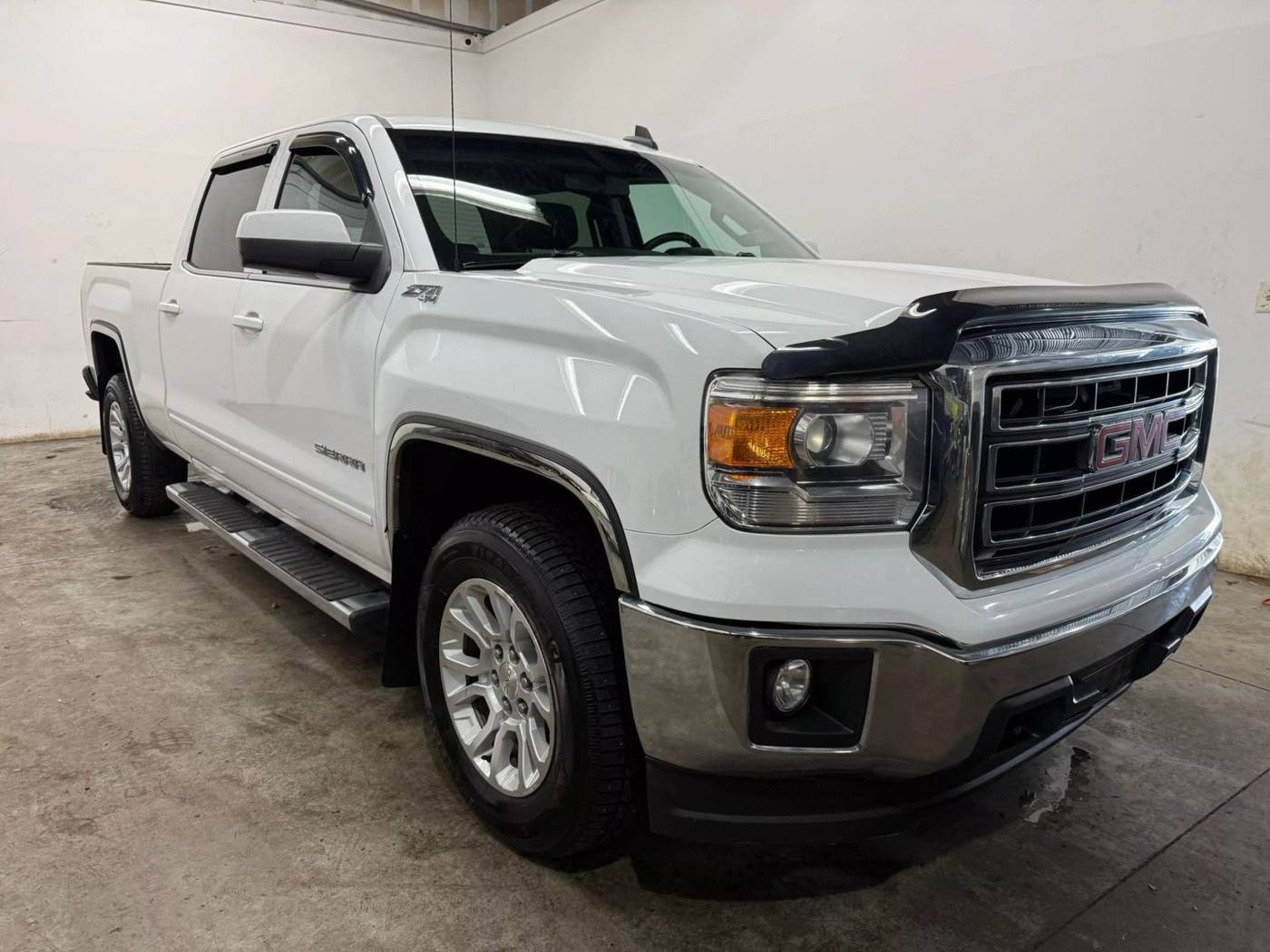 2015 GMC Sierra 1500 SLE — Pickup Truck — 186,810 mi — Chantilly, VA