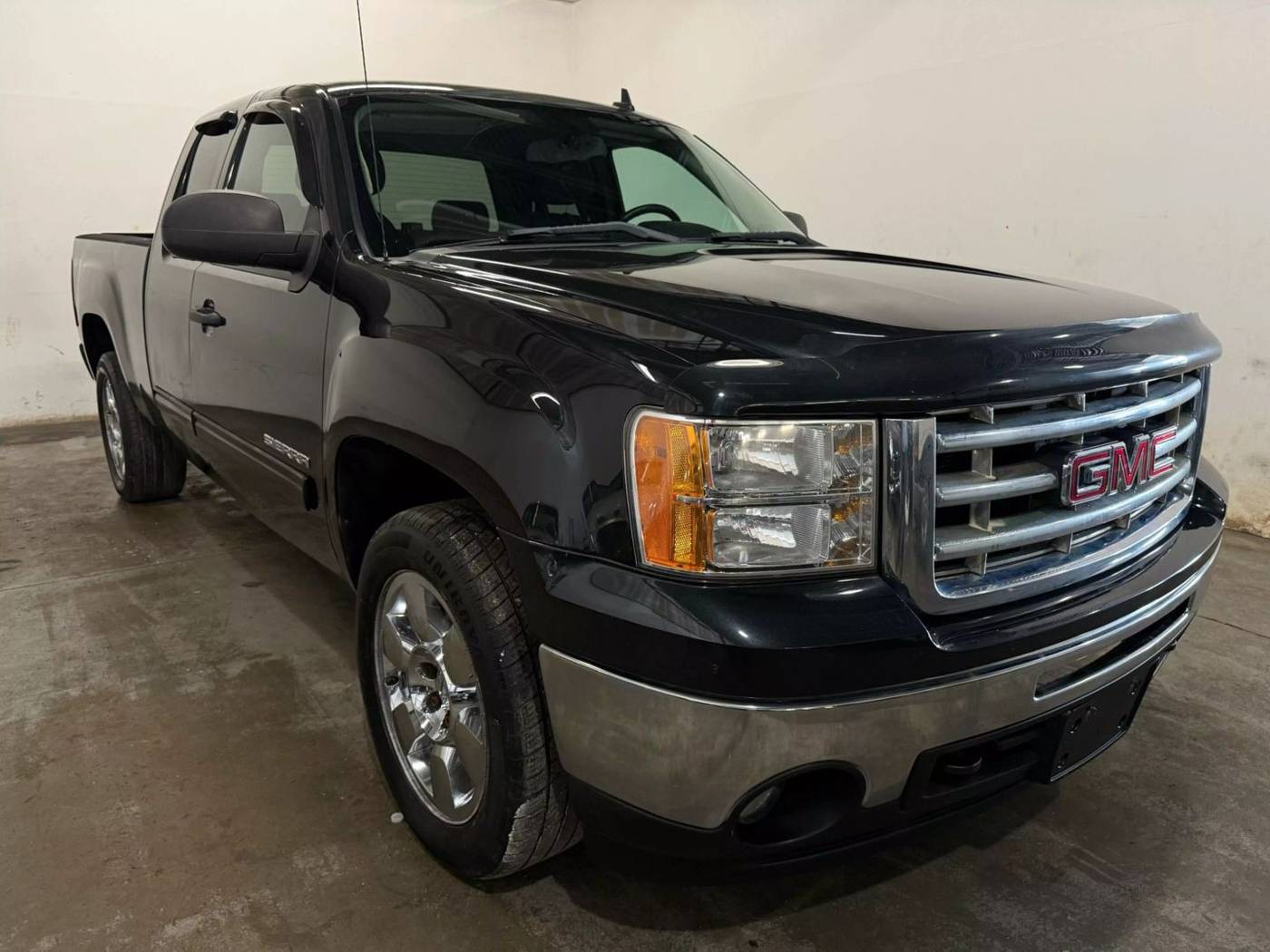 2010 GMC Sierra 1500 SLE — Pickup Truck — 150,271 mi — Chantilly, VA