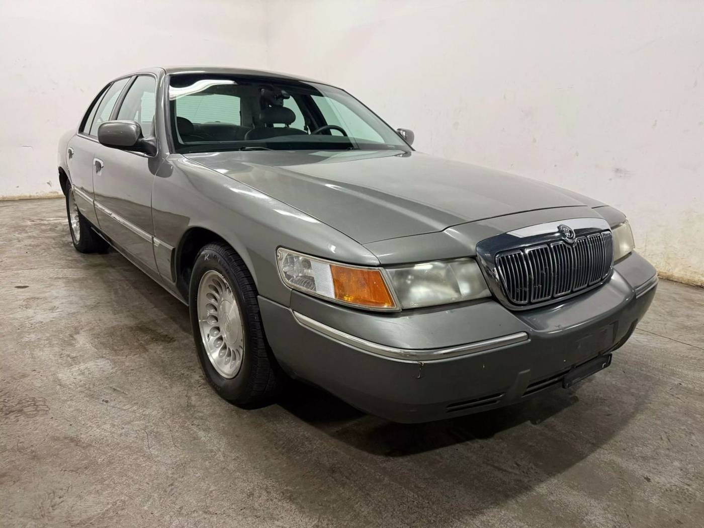 2000 Mercury Grand Marquis