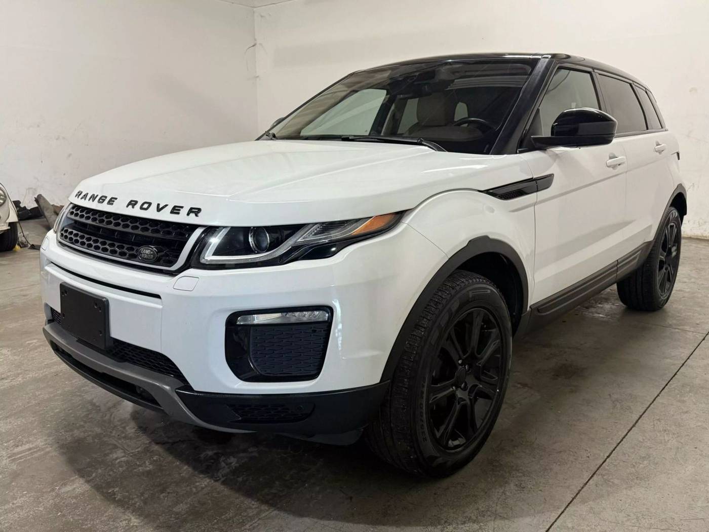 2016 Land Rover Range Rover Evoque SE — SUV — 100,915 mi — Chantilly, VA