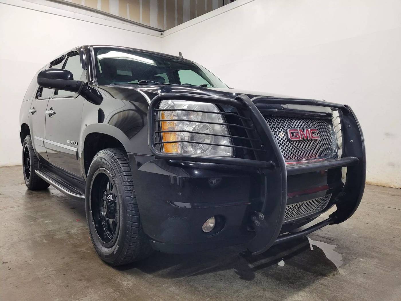 2010 GMC Yukon Denali — SUV — 202,727 mi — Chantilly, VA