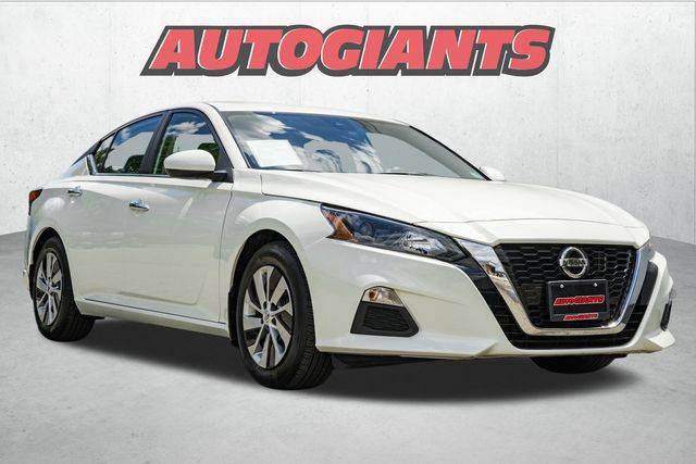 2022 Nissan Altima S — Sedan — 973 mi — Woodbridge, VA