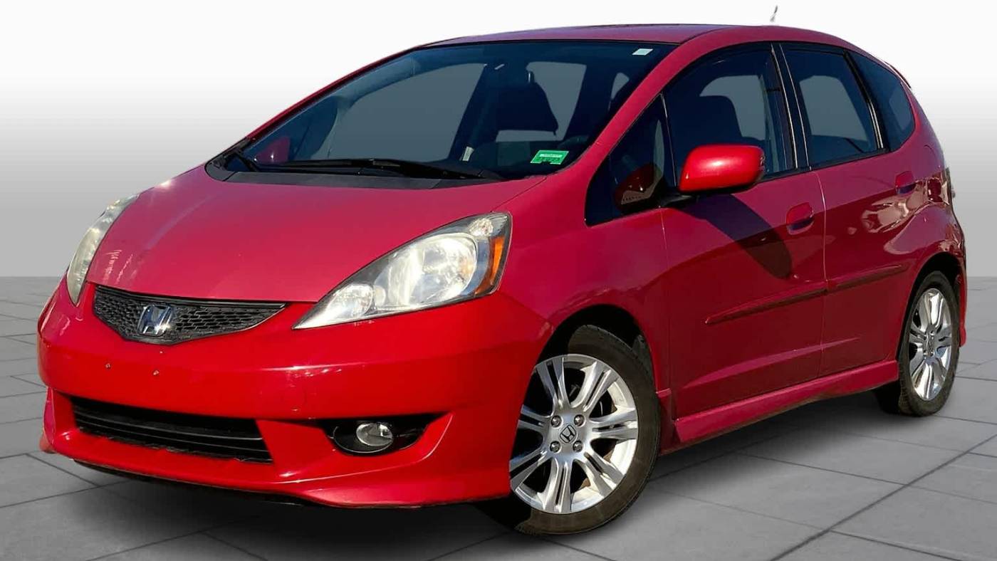 Photos: 2009 Honda Fit Sport - CNET