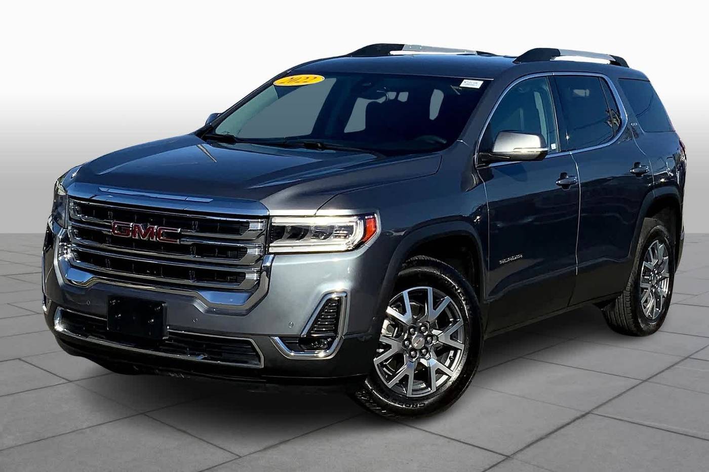 2022 GMC Acadia SLT — SUV — 10,965 mi — Rockville Centre, NY