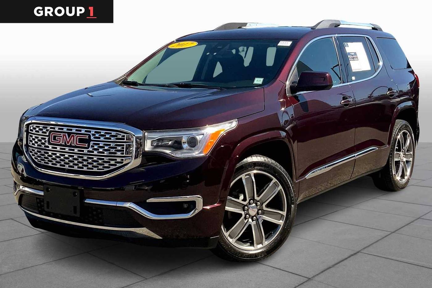 2017 GMC Acadia Denali — SUV — 83,902 mi — Rockville Centre, NY