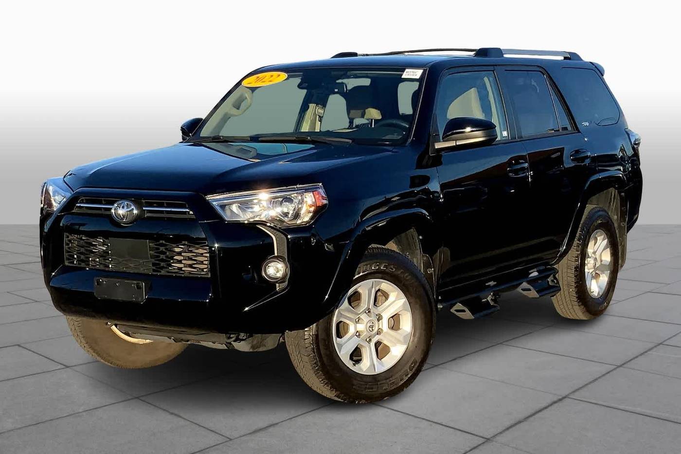 2022 Toyota 4Runner SR5 — SUV — 12,967 mi — Rockville Centre, NY