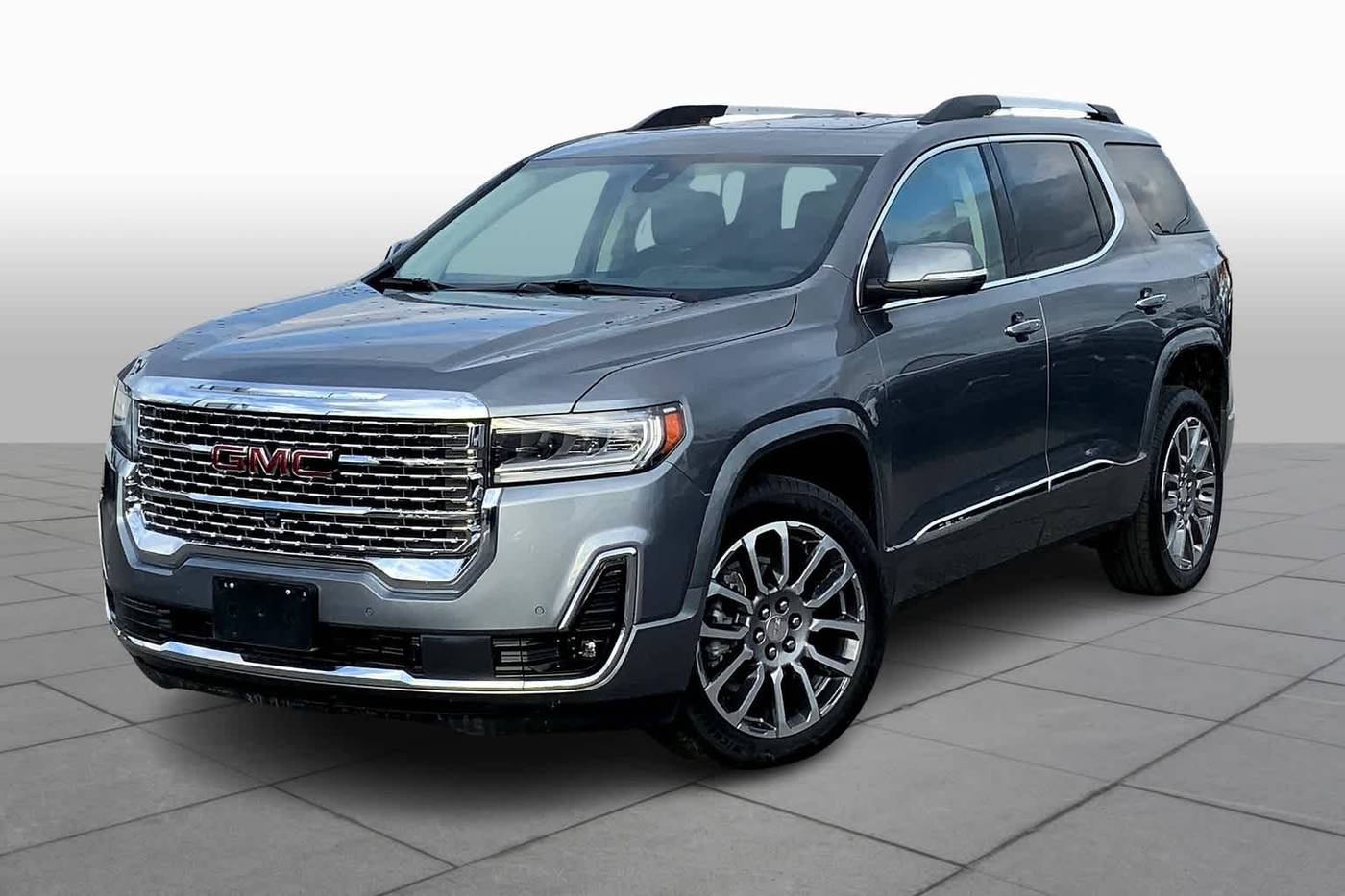 2022 GMC Acadia Denali — SUV — 8,101 mi — Rockville Centre, NY