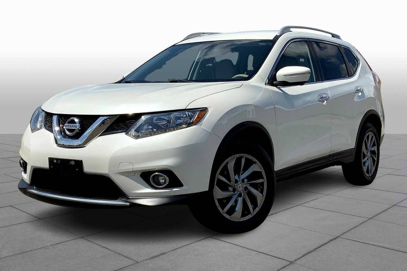 2015 Nissan Rogue SL — SUV — 106,740 mi — Westwood, MA